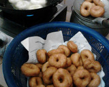 Foto langkah ke 4 dari resep sweety brownie donut ala kiddos.