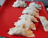 A picture of step 7 of Delicious and super healthy chicken and veg dumplings.