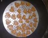 Foto langkah ke 4 dari resep Kue kacang teflon.