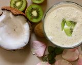 A picture of step 2 of Coconut 🥥 Kiwi 🥝 Smoothie.