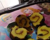 Foto langkah ke 7 dari resep Cheese roll cake filling w/ pineapple jam.