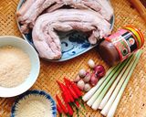 Hình bước làm 1 của món Thịt kho mắm ruốc