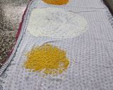 A picture of step 1 of Bhajnichi Chakali.