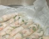 Foto langkah ke 3 dari resep Udang kukus bungkus rice paper - simple, mudah dan enak.