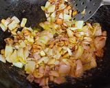 भिंडी प्याज़ वाली (bhindi pyaz wali) in recipe Hindi ) रेसिपी चरण 5 फोटो