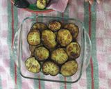A picture of step 8 of Dahi baingan.