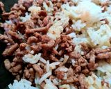 Foto del paso 2 de la receta: Malfuf libanés -Hojas de col rellenas de carne y arroz-