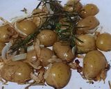 Foto del paso 8 de la receta: Papines, tomillo y romero (hierbas en la cocina)