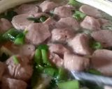Foto langkah ke 2 dari resep Sayur Sop Bakso.