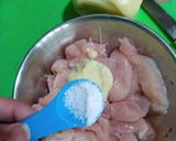 A picture of step 4 of Chicken chilli with rice.
