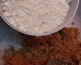 A picture of step 8 of Sattu Alsi Meva Ke Laddoo.