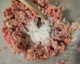 Foto del passaggio 1 della ricetta Polpette di tacchino e funghi