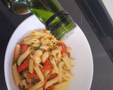 Foto del paso 5 de la receta: Pasta arrabiata 🌶🔥 con gambas
