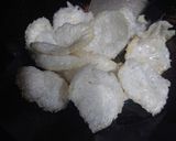 Foto langkah ke 7 dari resep Krupuk nasi sisa tanpa obat obatan.