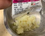 A picture of step 2 of Kuttu atta pattice.