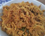 Foto langkah ke 7 dari resep Ayam Suwir Pedas.