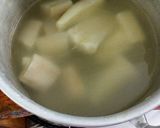 Foto langkah ke 2 dari resep Kripik singkong rasa bawang putih.