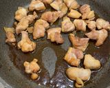 A picture of step 5 of Japanese Teriyaki Chicken Pizza.