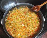 Foto del paso 2 de la receta: Fideos con jamoncitos de pollo y verduras