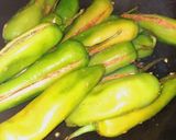 बेसन हरी मिर्च (besan hari mirch recipe in Hindi) रेसिपी चरण 4 फोटो