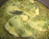 Foto del paso 9 de la receta Cazón en salsa verde con guisantes