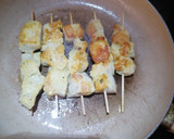 Foto del paso 2 de la receta: Pinchos morunos de pollo