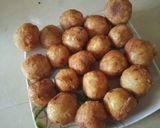 A picture of step 12 of Yam balls.