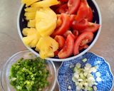 Hình bước làm 1 của món Bún chả cá