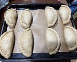 A picture of step 6 of Tuna Empanada.
