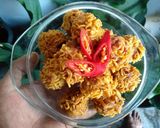 Foto langkah ke 6 dari resep Telur 3in1 Kriuk Sederhana.