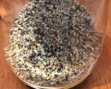 Foto del paso 2 de la receta: Gomasio negro y blanco