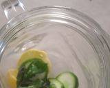 A picture of step 2 of Cucumber Mint Detox Drink.