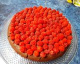 Olvadó belsejű csokitorta málnával recept fázis 6 fotója