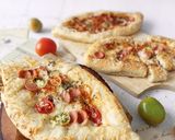 Foto langkah ke 11 dari resep Pizza Boats.