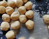 A picture of step 1 of Ferrero Rocher Chocolate.