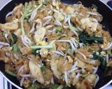 Foto langkah ke 3 dari resep Kwetiau Goreng.