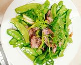 Hình bước làm 3 của món Đậu hòa lan xào thịt