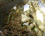 A picture of step 2 of Chicken Yakhni.