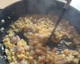 Foto del paso 3 de la receta: Lasaña de tintorera y langostinos