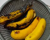 Foto langkah ke 1 dari resep Pancake pisang teflon sederhana.