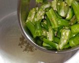 कोबी ची भाजी (kobichi bhaji recipe in marathi) रेसिपी स्टेप 1 फोटो 