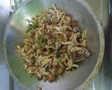 Foto langkah ke 3 dari resep Mie Ayam.