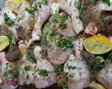 Foto del paso 1 de la receta: Muslitos de pollo a las finas hierbas y soja