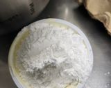Foto del paso 2 de la receta: Pancitos con crema en forma de torres