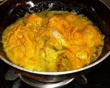 A picture of step 1 of Spicy red chicken curry.