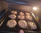 Foto del paso 5 de la receta: Galletitas de uvas pasas sin gluten y sin azúcar