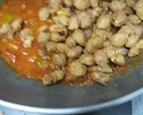 A picture of step 7 of Chilli Soya Nuggets.