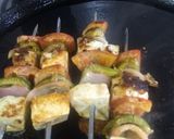 A picture of step 2 of Panjabi Paneer tikka masala.