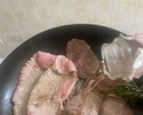 Foto del passaggio 3 della ricetta Scaloppine alle erbe aromatiche