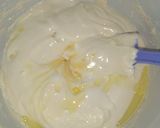 Foto langkah ke 4 dari resep Bolu Santan Susu Kukus.